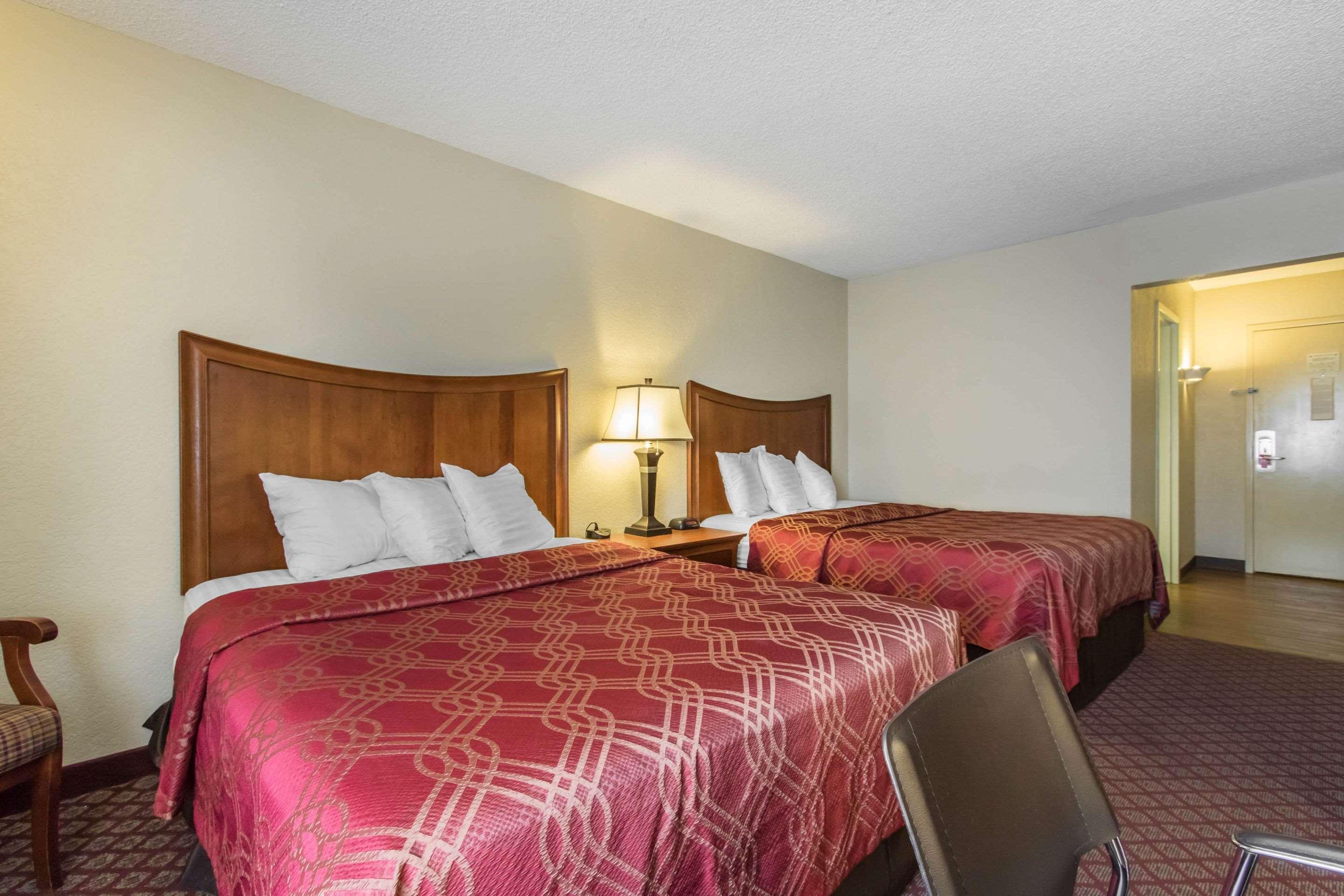 Hotel Econo & Joplin